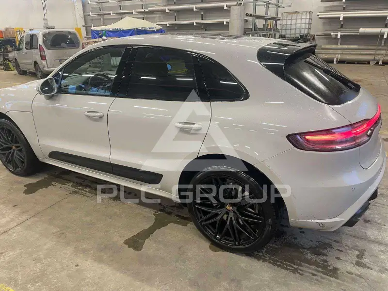 2023 Porsche MACAN