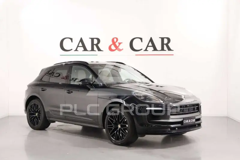 2023 Porsche MACAN