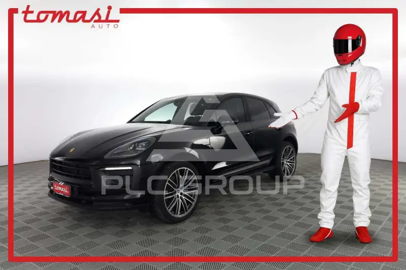 2023 Porsche MACAN