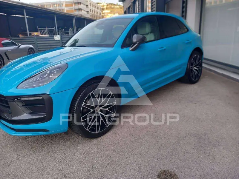2023 Porsche MACAN