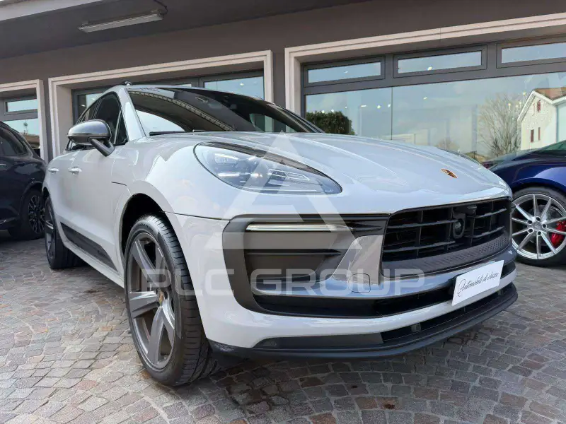 2024 Porsche MACAN