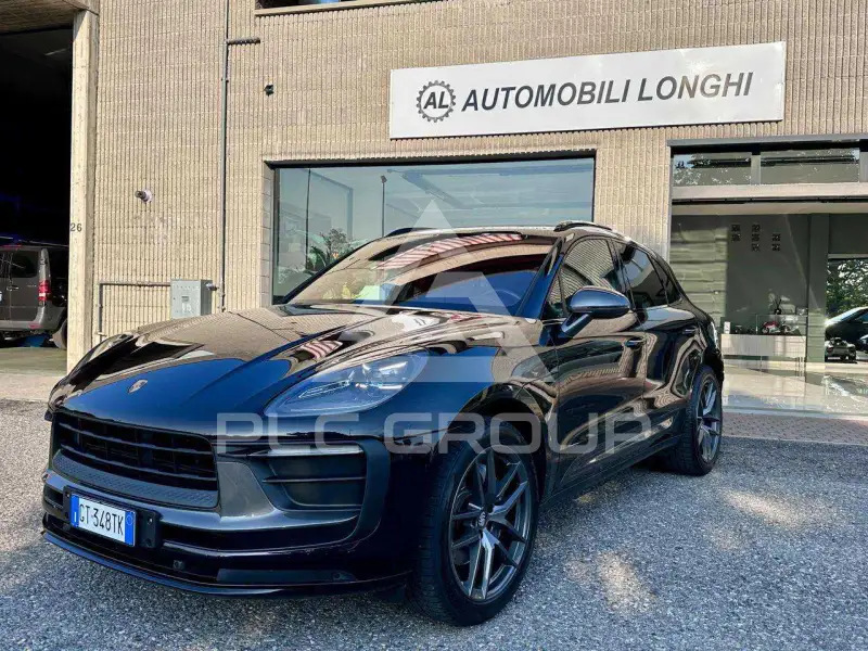 2023 Porsche MACAN