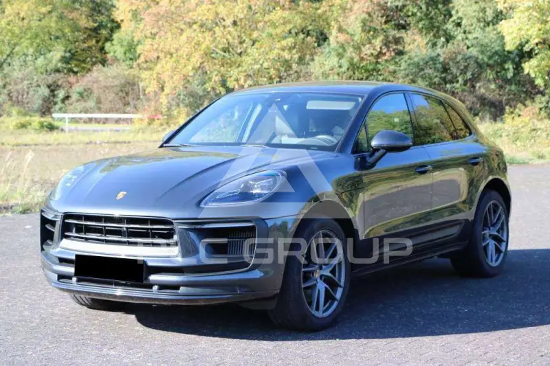 2023 Porsche MACAN