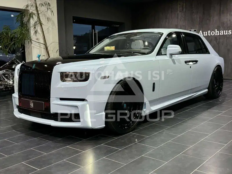 2023 Rolls Royce Phantom