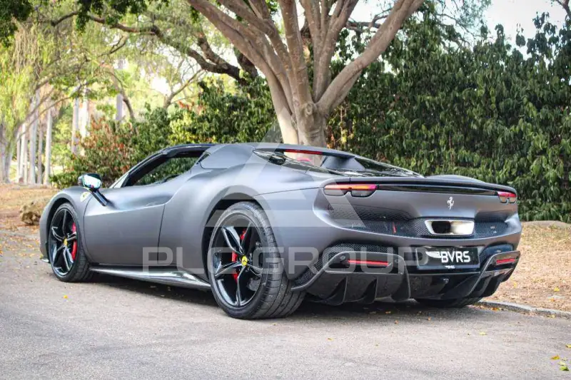 2023 Ferrari 296