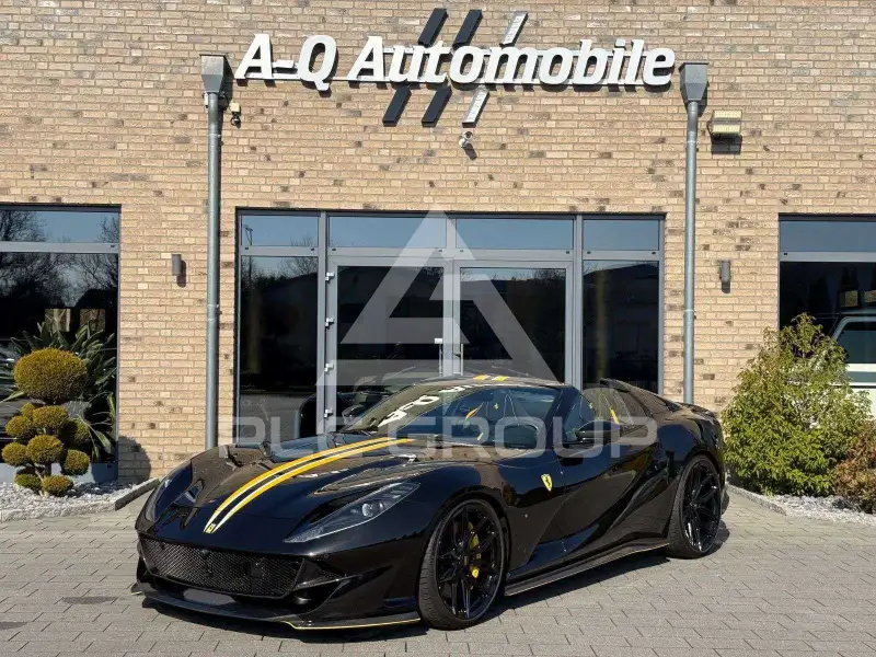 2023 Ferrari 812