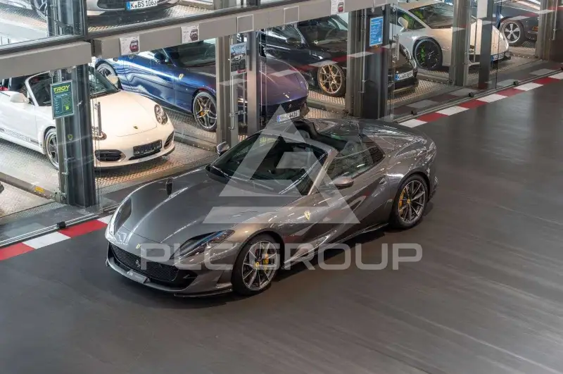 2023 Ferrari 812