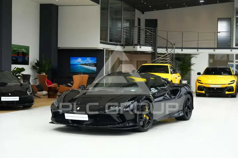2023 Ferrari F8
