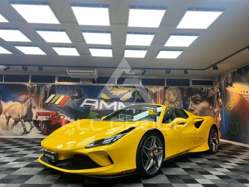 2023 Ferrari F8