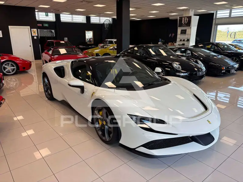 2023 Ferrari SF90