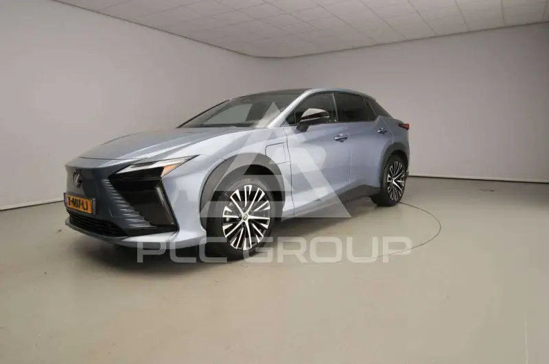 2023 Lexus RZ