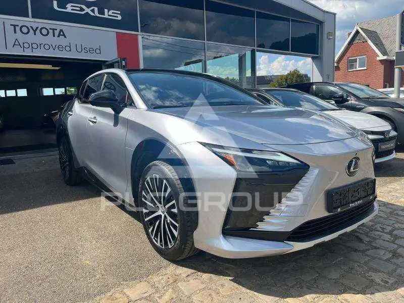 2023 Lexus RZ