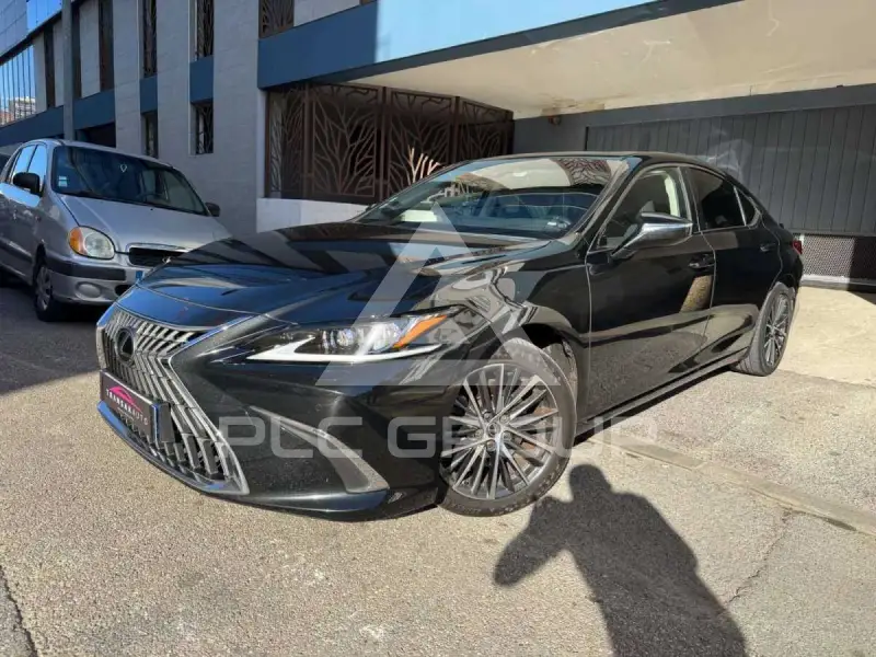 2023 Lexus ES300