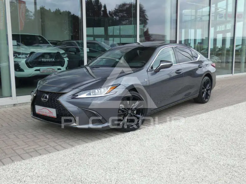 2023 Lexus ES300