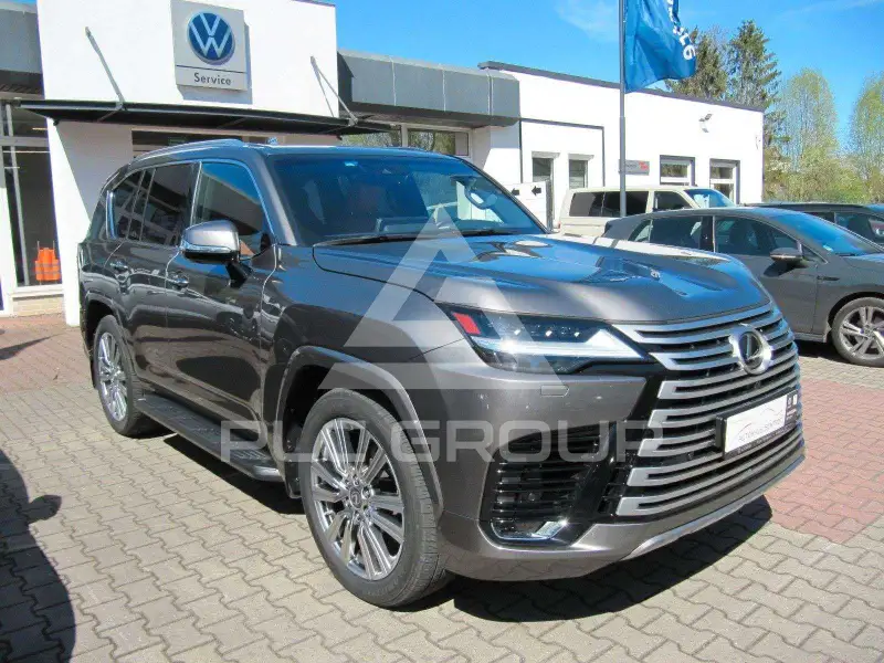 2023 Lexus LX600
