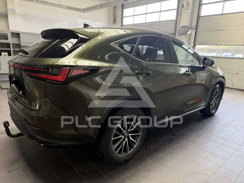 2023 Lexus NX450