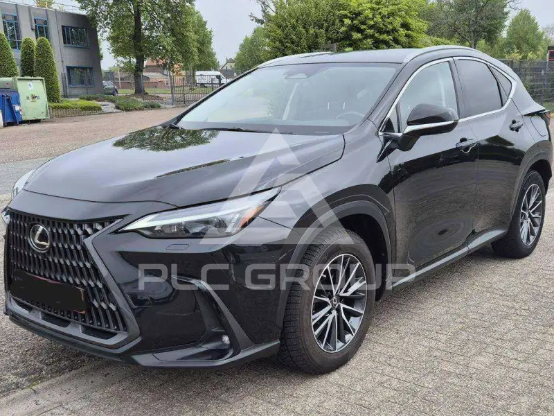 2023 Lexus NX450