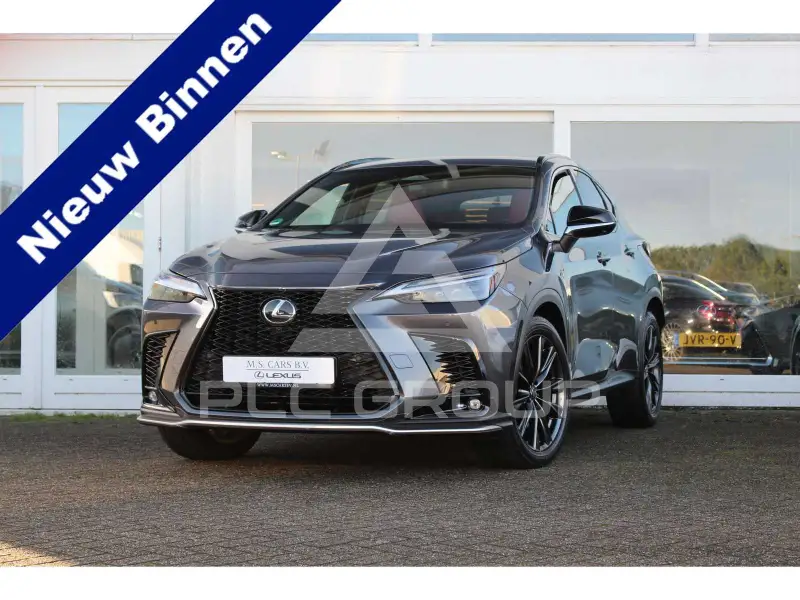 2023 Lexus NX450