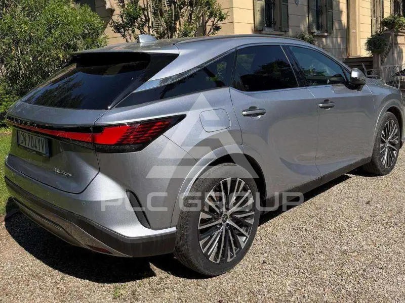 2023 Lexus NX450