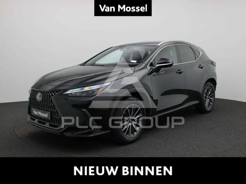 2023 Lexus NX450