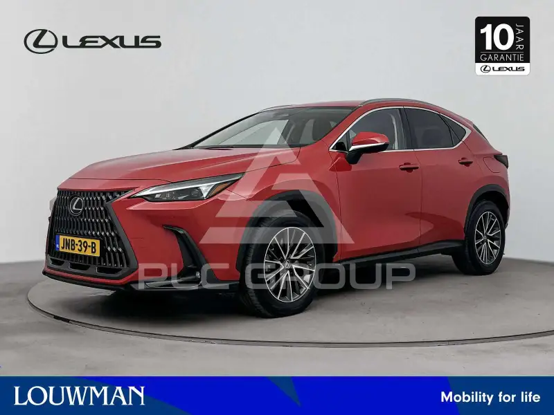 2023 Lexus NX450