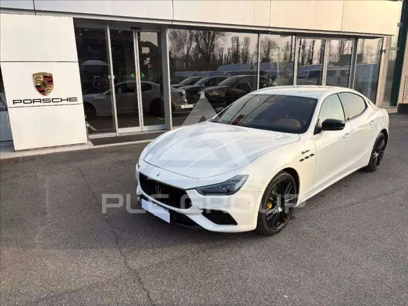 2023 Maserati GHIBLI