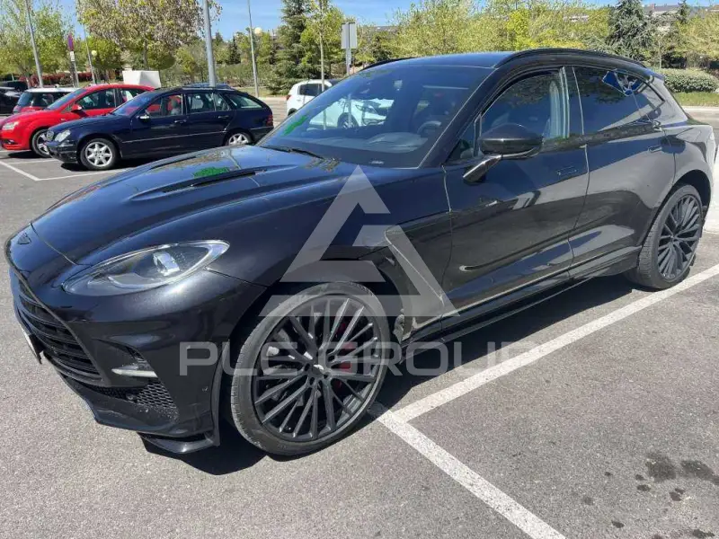 2023 Aston Martin DBX