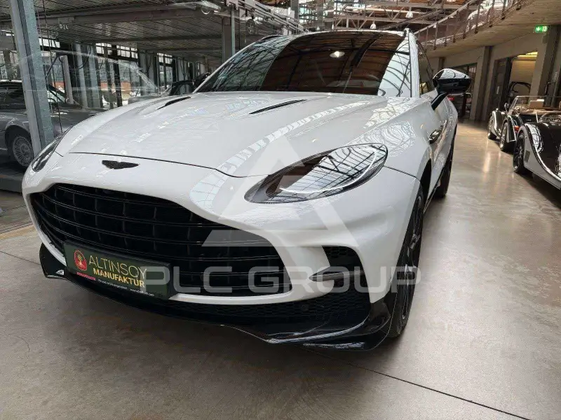 2023 Aston Martin DBX