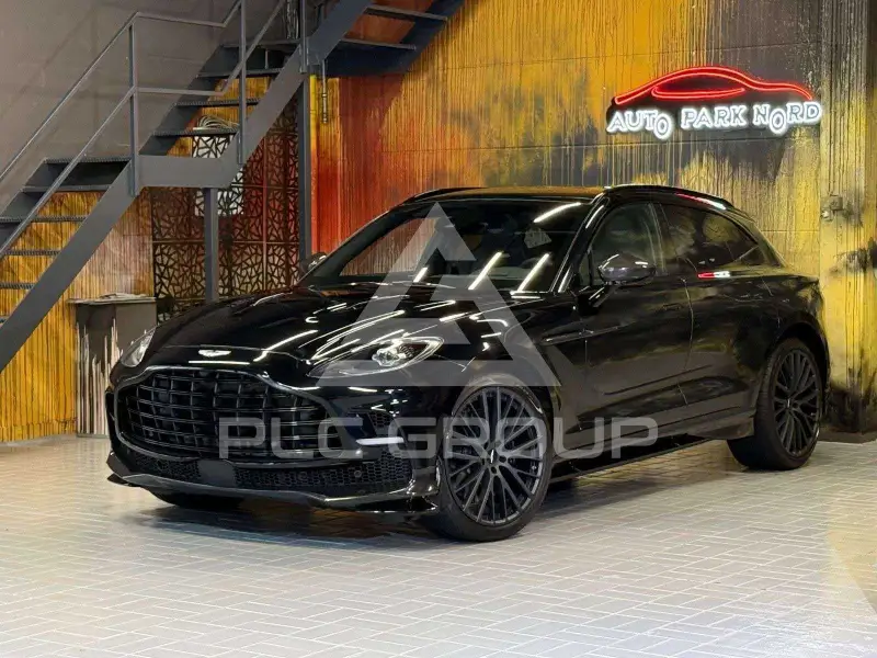 2023 Aston Martin DBX