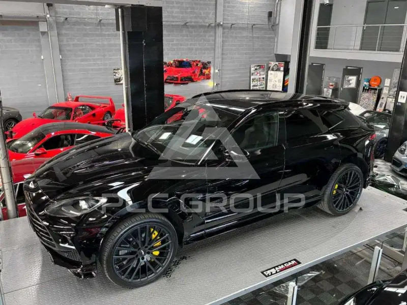 2023 Aston Martin DBX