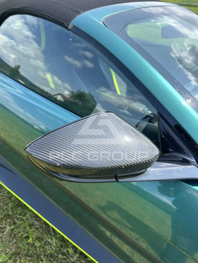 2023 Aston Martin Vantage