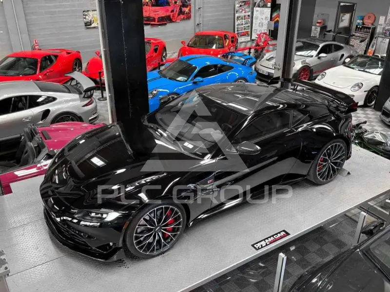 2023 Aston Martin Vantage