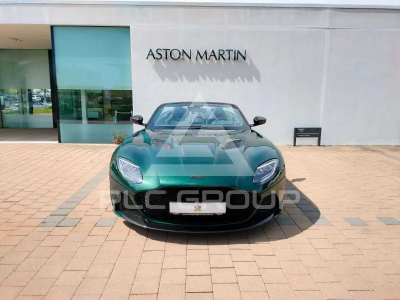 2023 Aston Martin DBS