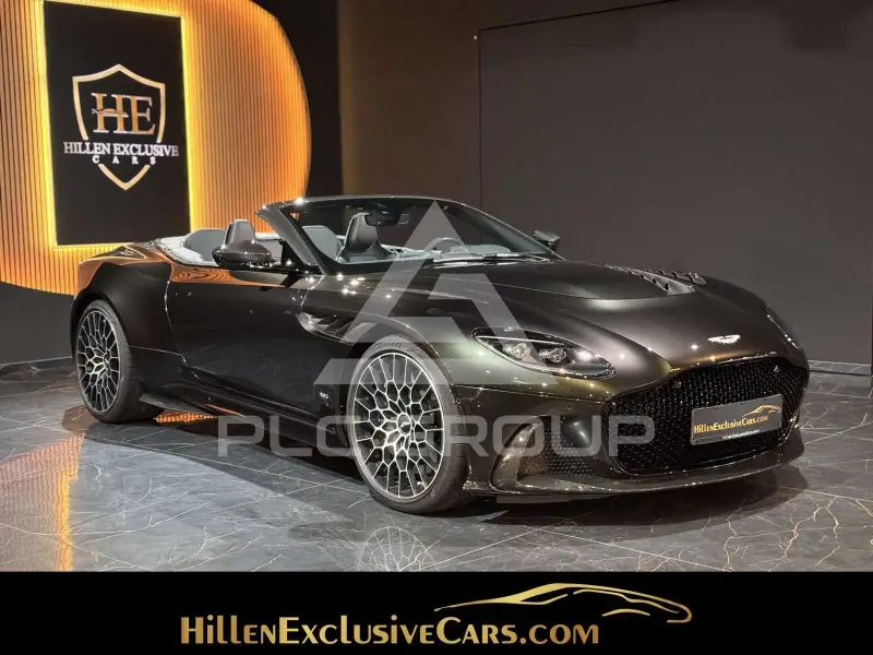 2023 Aston Martin DBS