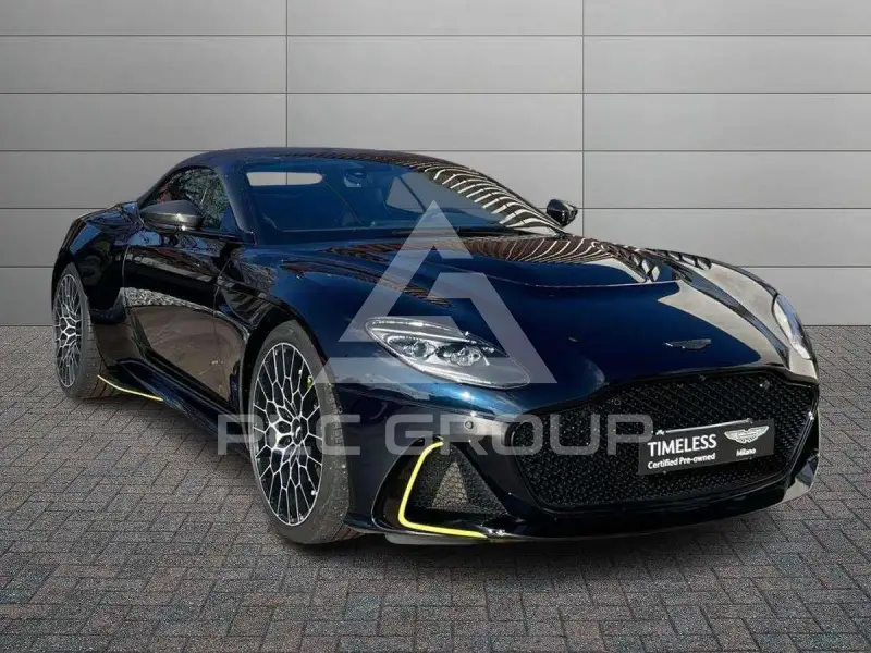 2023 Aston Martin DBS