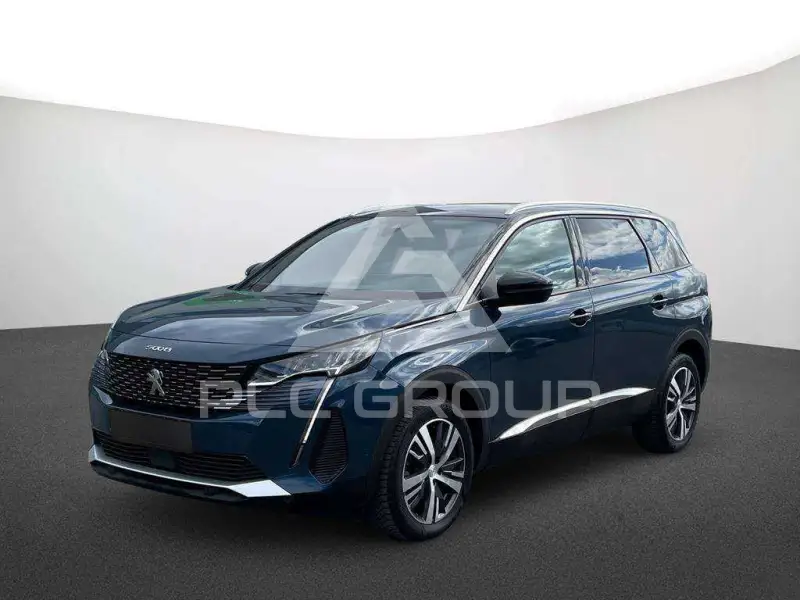 2023 Peugeot 5008