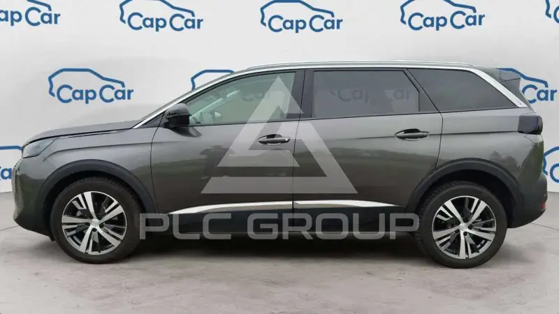 2023 Peugeot 5008