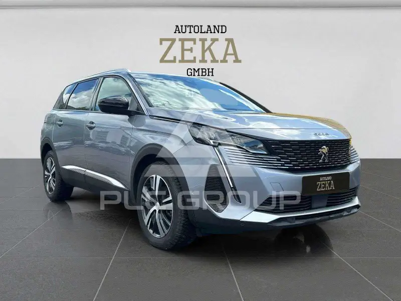 2023 Peugeot 5008