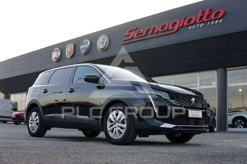 2023 Peugeot 5008