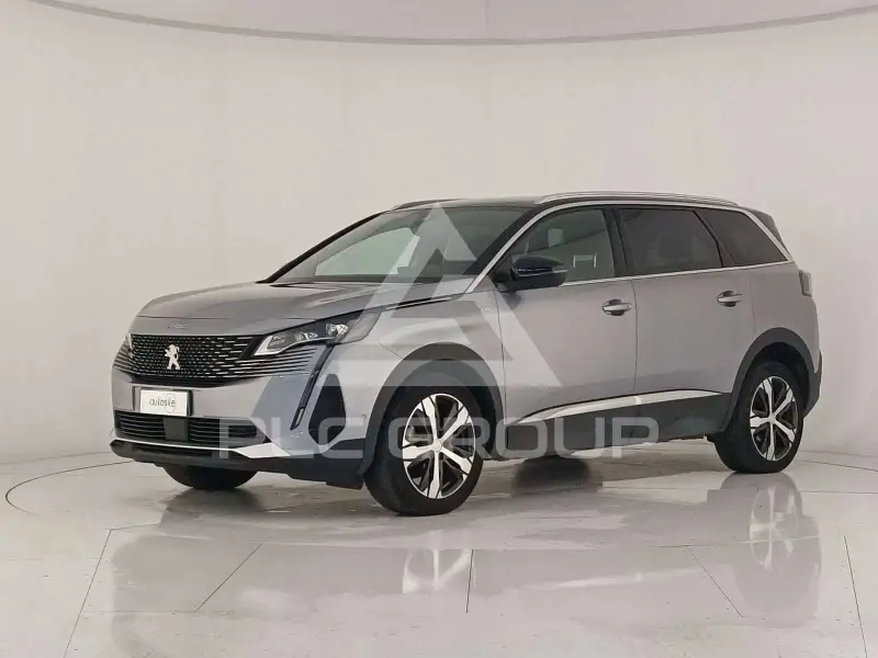 2023 Peugeot 5008