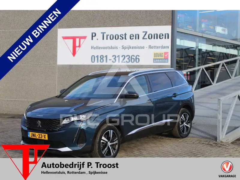 2023 Peugeot 5008