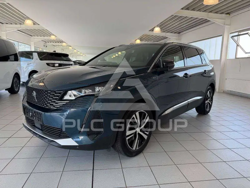 2023 Peugeot 5008