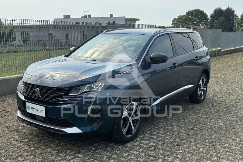 2023 Peugeot 5008