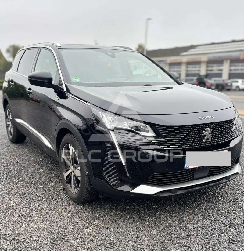 2023 Peugeot 5008