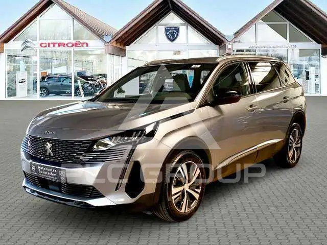 2023 Peugeot 5008