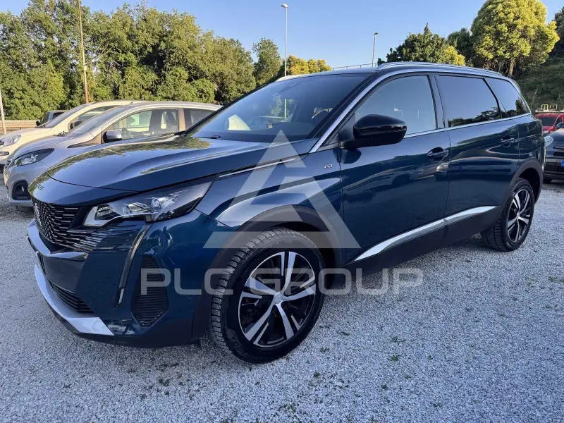 2023 Peugeot 5008