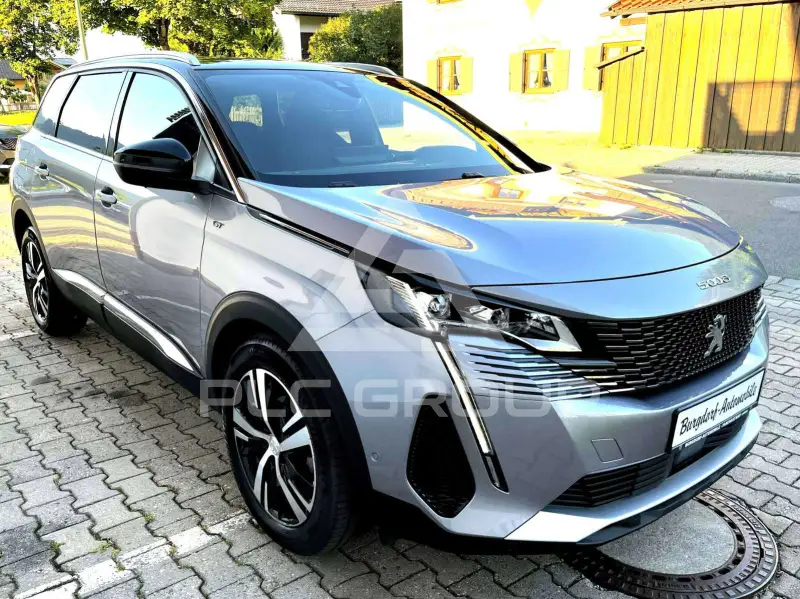 2023 Peugeot 5008