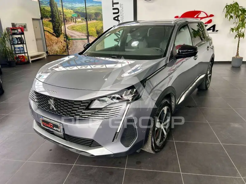 2023 Peugeot 5008
