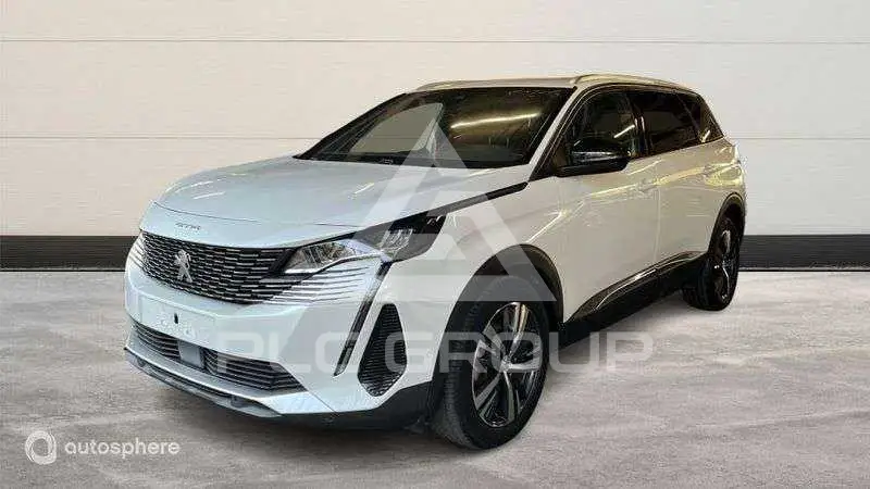 2023 Peugeot 5008