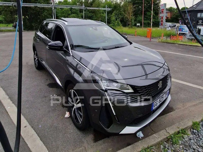 2023 Peugeot 5008